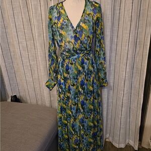Elegant Long Sleeve Patterned Dress